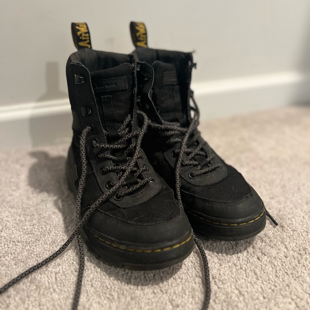 Air comfort Dr martens size 6 unisex